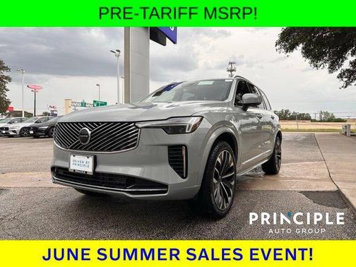 2025 Volvo XC90 B5 Core