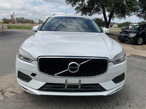 2019 Volvo XC60 T5 Momentum