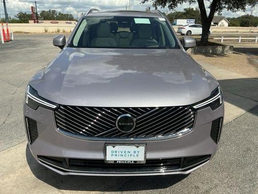 2026 Volvo XC90 B6 Ultra 7-Seater