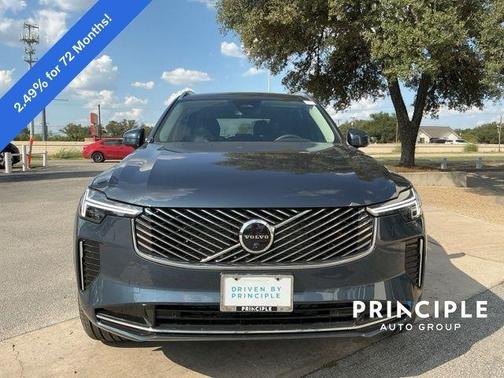 2026 Volvo XC90 B5 Plus 7-Seater