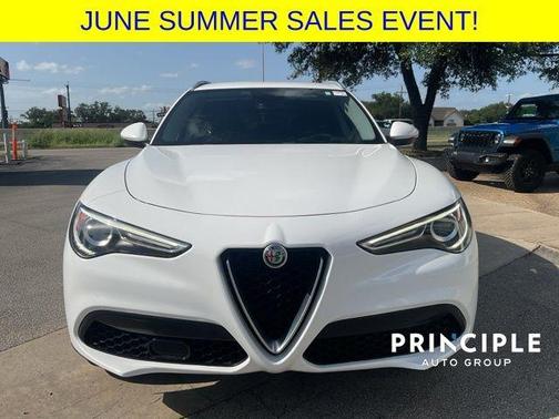 2019 Alfa Romeo Stelvio Base