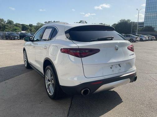 2019 Alfa Romeo Stelvio Base