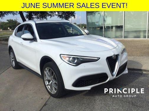 2019 Alfa Romeo Stelvio Base