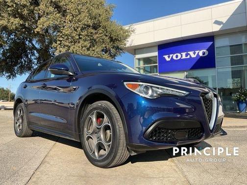 2018 Alfa Romeo Stelvio Base