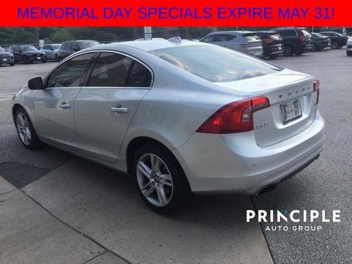 2015 Volvo S60 T5 Premier Plus