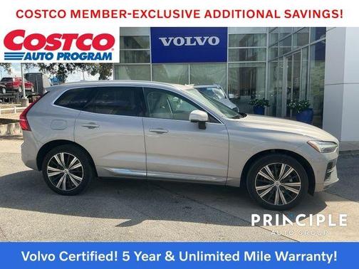 2023 Volvo XC60 B5 Ultimate Bright Theme