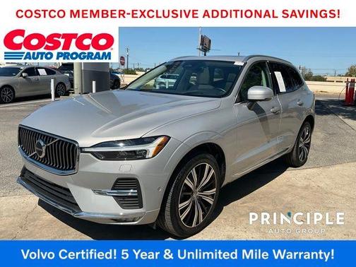 2023 Volvo XC60 B5 Ultimate Bright Theme