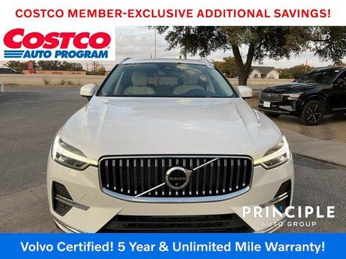 2022 Volvo XC60 B5 Inscription