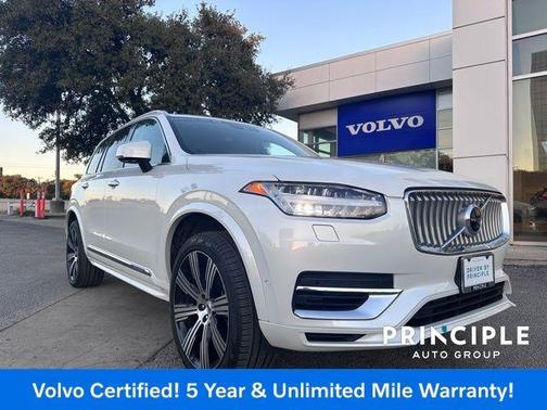 2022 Volvo XC90 Recharge Plug-In Hybrid T8 Inscription Extended Range 7P