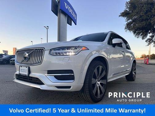 2022 Volvo XC90 Recharge Plug-In Hybrid T8 Inscription Extended Range 7P