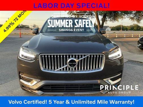 2024 Volvo XC90 B6 Plus Bright Theme 6-Seater