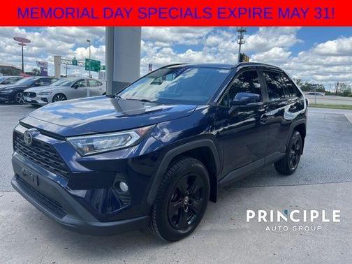 2021 Toyota RAV4 XLE