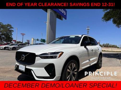 2025 Volvo XC60 Plug-In Hybrid T8 Core