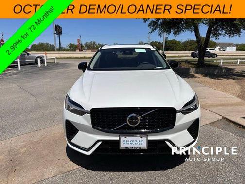 2025 Volvo XC60 Plug-In Hybrid T8 Core