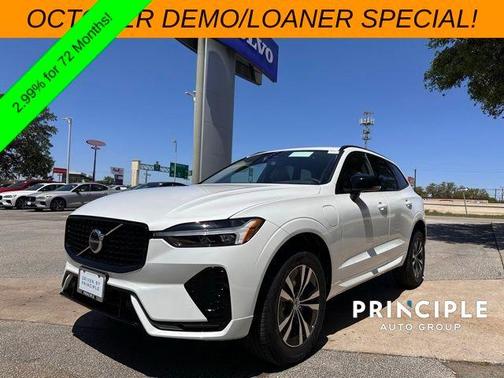 2025 Volvo XC60 Plug-In Hybrid T8 Core