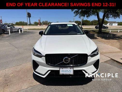 2025 Volvo XC60 Plug-In Hybrid T8 Core