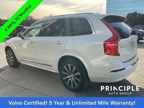 2023 Volvo XC90 B5 Plus
