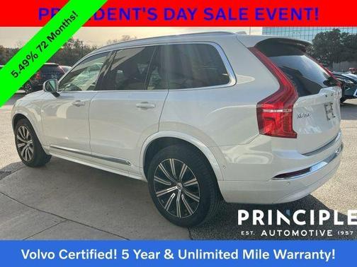 2023 Volvo XC90 B5 Plus