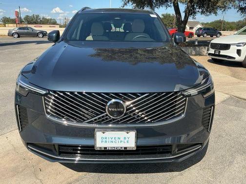 2026 Volvo XC90 B5 Plus 7-Seater