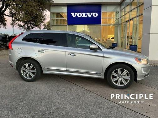 2017 Volvo XC60 T5 Inscription