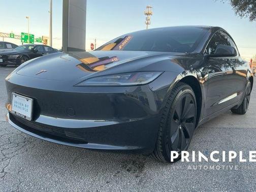 2025 Tesla Model 3 Long Range
