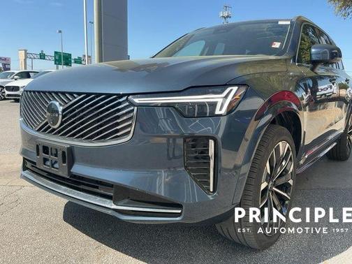 Denim Blue Metallic 2025 Volvo XC90 B5 Plus