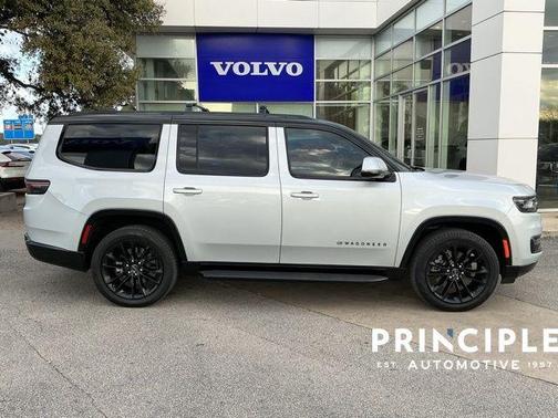 2022 Jeep Wagoneer Series II