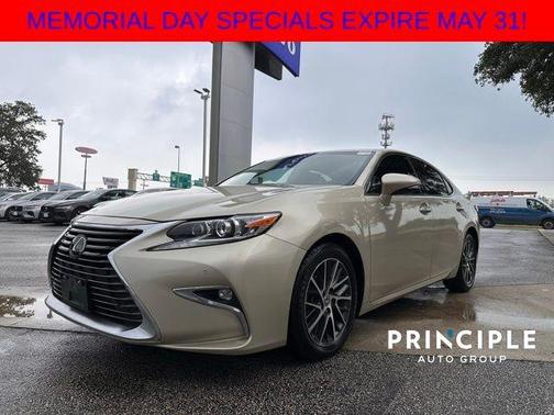 2017 Lexus ES 350 Base