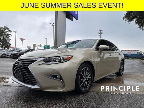 2017 Lexus ES 350 Base
