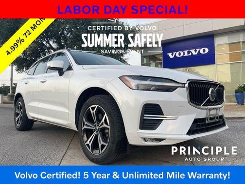 2022 Volvo XC60 B5 Momentum