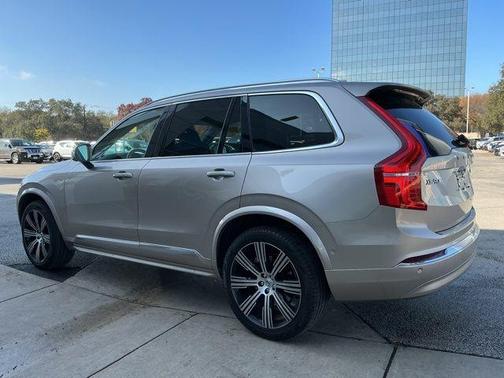 2024 Volvo XC90 B6 Plus Bright Theme 7-Seater