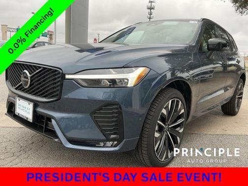 2026 Volvo XC60 B5 Ultra