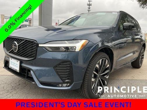 2026 Volvo XC60 B5 Ultra