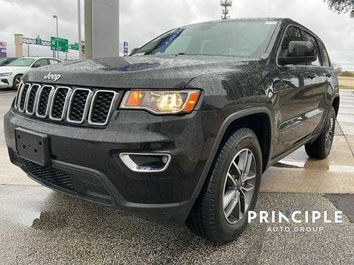 2019 Jeep Grand Cherokee Laredo E