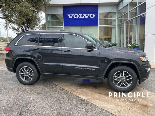 2019 Jeep Grand Cherokee Laredo E