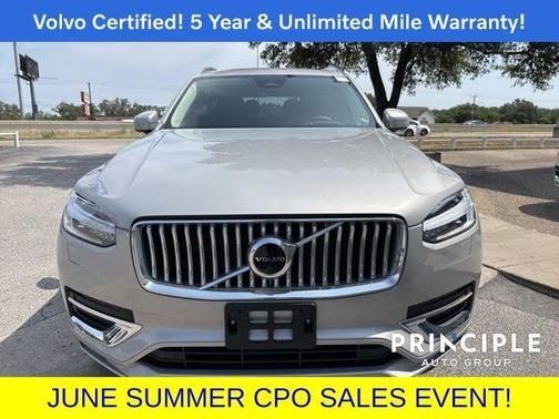 2023 Volvo XC90 B5 Plus
