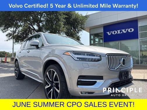 2023 Volvo XC90 B5 Plus
