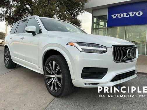 2023 Volvo XC90 B5 Core