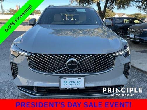 2026 Volvo XC90 B6 Core