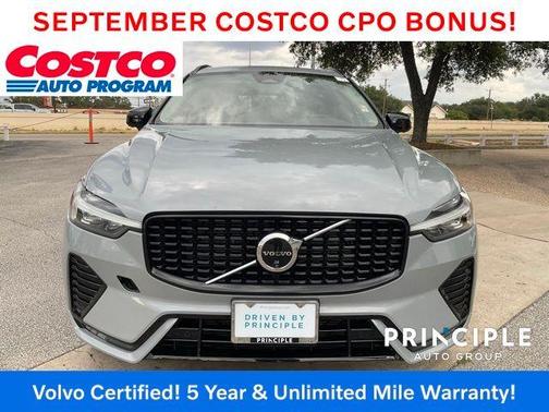 2024 Volvo XC60 B5 Plus Dark Theme