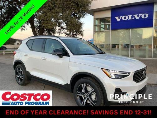 2026 Volvo XC40 B5 Core