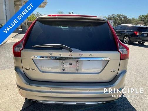 2015 Volvo XC60 T5 Premier