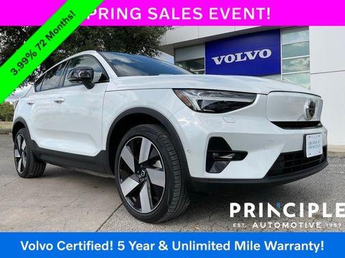 Crystal White Metallic 2023 Volvo C40 Recharge Pure Electric Twin Ultimate