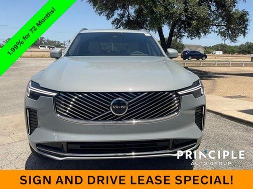 2026 Volvo XC90 B6 Plus 7-Seater