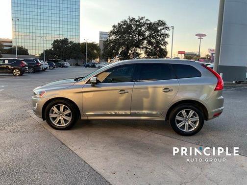 2016 Volvo XC60 T6 Drive-E
