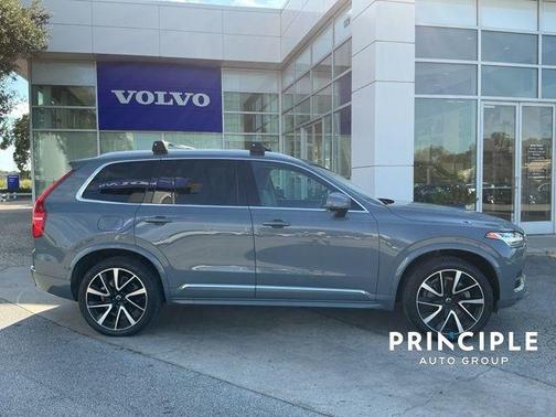 2023 Volvo XC90 B6 Plus 7-Seater