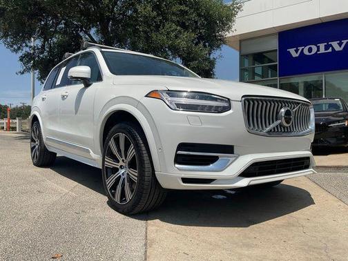 2023 Volvo XC90 Recharge Plug-In Hybrid T8 Plus Bright Theme 7 Passenger