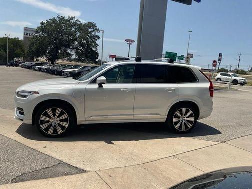 2023 Volvo XC90 Recharge Plug-In Hybrid T8 Plus Bright Theme 7 Passenger