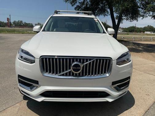 2023 Volvo XC90 Recharge Plug-In Hybrid T8 Plus Bright Theme 7 Passenger