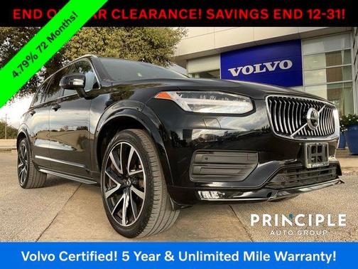 2022 Volvo XC90 T6 Momentum 7 Passenger